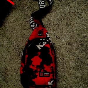 Nothing wrong with it just selling it for money